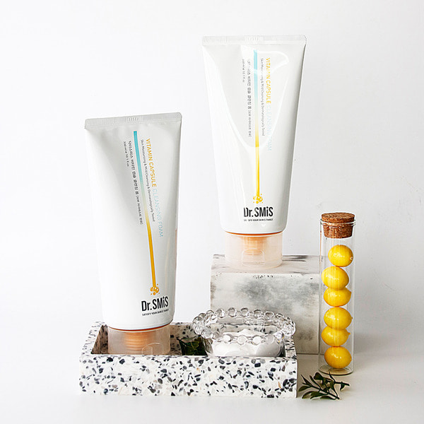 Dr-SMiS-Vitamin-Capsule-Cleansing-Foam-sp103-2