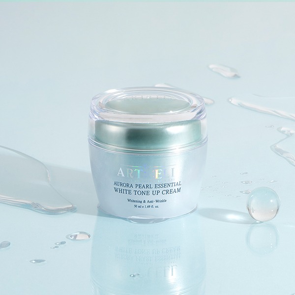 kem-duong-da-nang-tone-ngoc-trai-art-cell-1